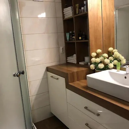 Sky View Apartman *